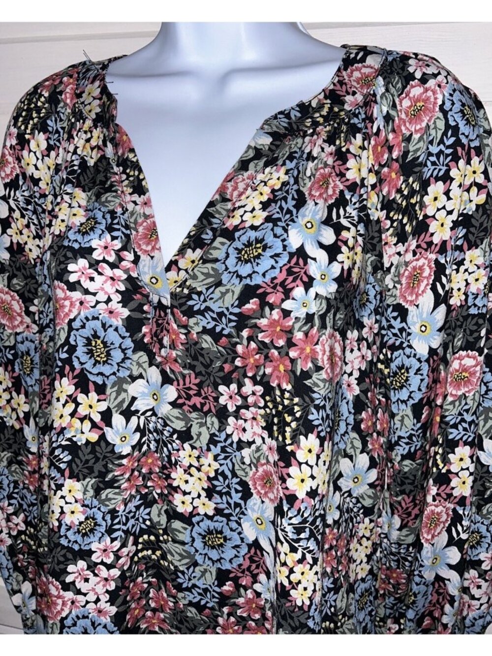 NWT Chelsea & Theodore Sz SMALL Woven Floral Boho Peasant Top Blouse